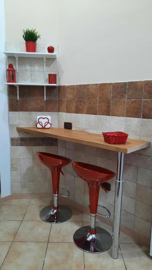 White 2 San Gregorio 14 Appartement *