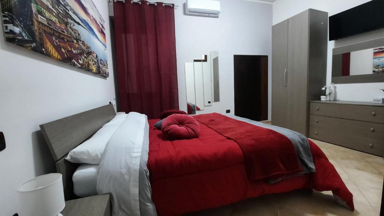 White 2 San Gregorio 14 Appartement Napels