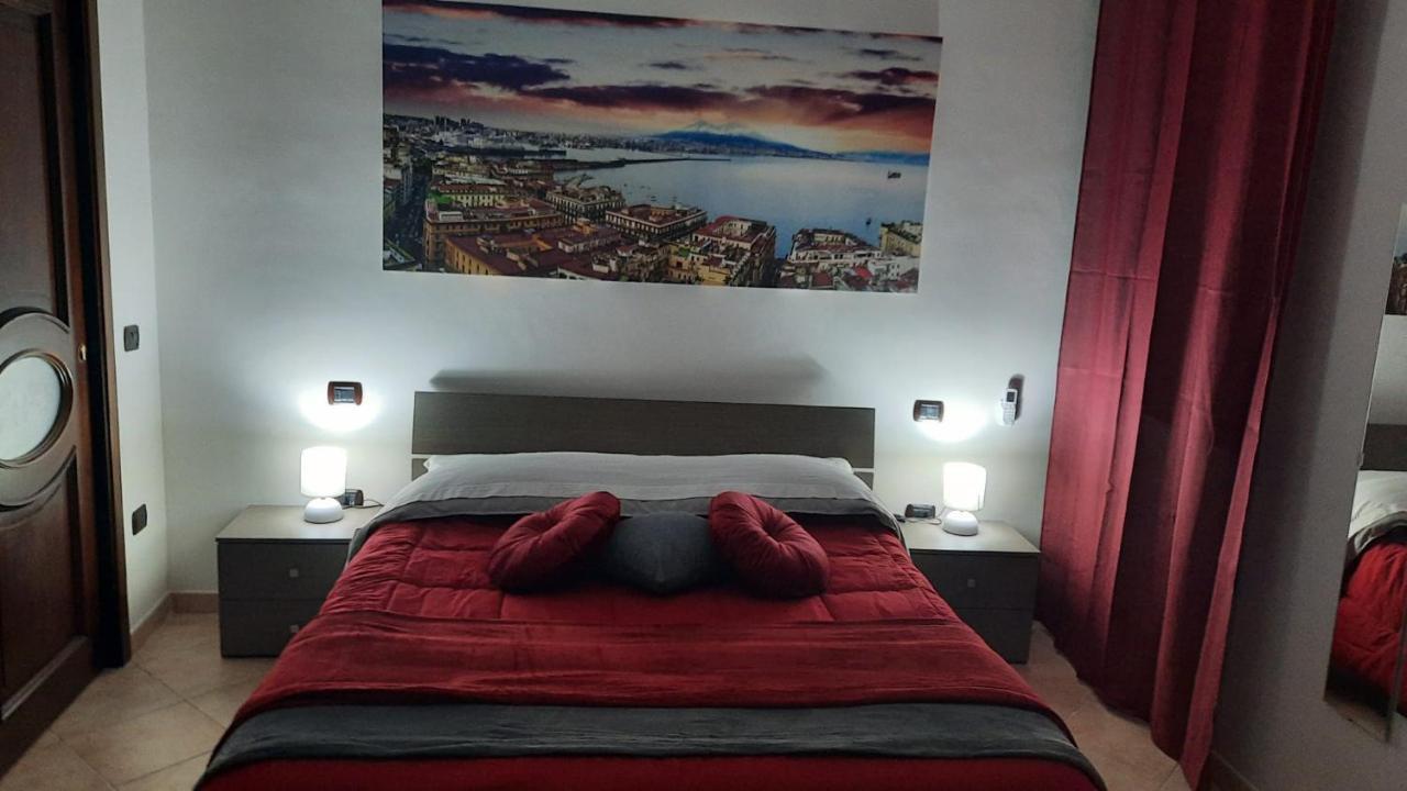 White 2 San Gregorio 14 Appartement Napels